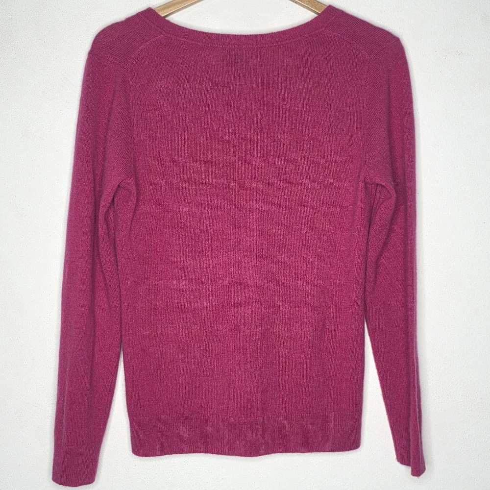 Tahari 100% cashmere